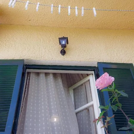 Dom wakacyjny Chrysanthi Melitsa Apts. *
