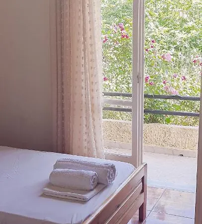 Chrysanthi Melitsa Apts.