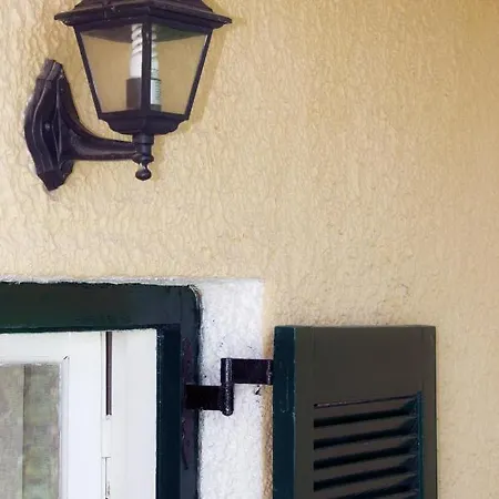 Chrysanthi Melitsa Apts.