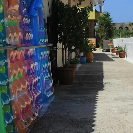 Chrysanthi Melitsa Apts. Sidárion