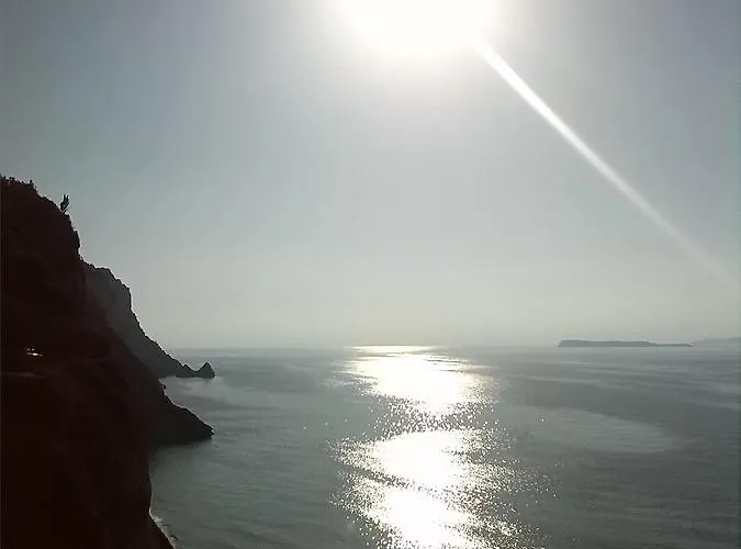 Chrysanthi Melitsa Apts. Σιδάρι