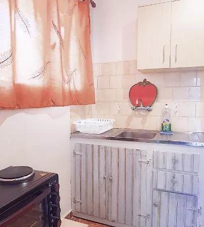 Semesterbostad Chrysanthi Melitsa Apts. *